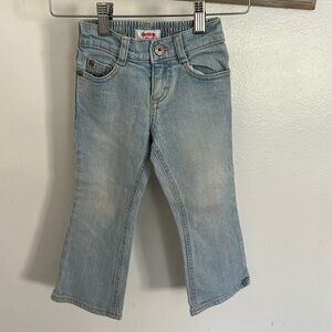 OshKosh 2 Toddler flared jeans, light wash